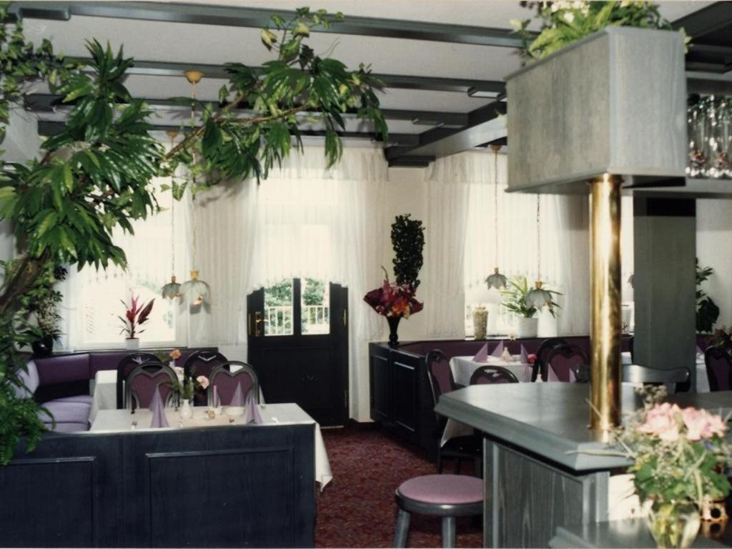 Waldhotel & Restaurant Bergschlosschen Hetzdorf Exterior photo